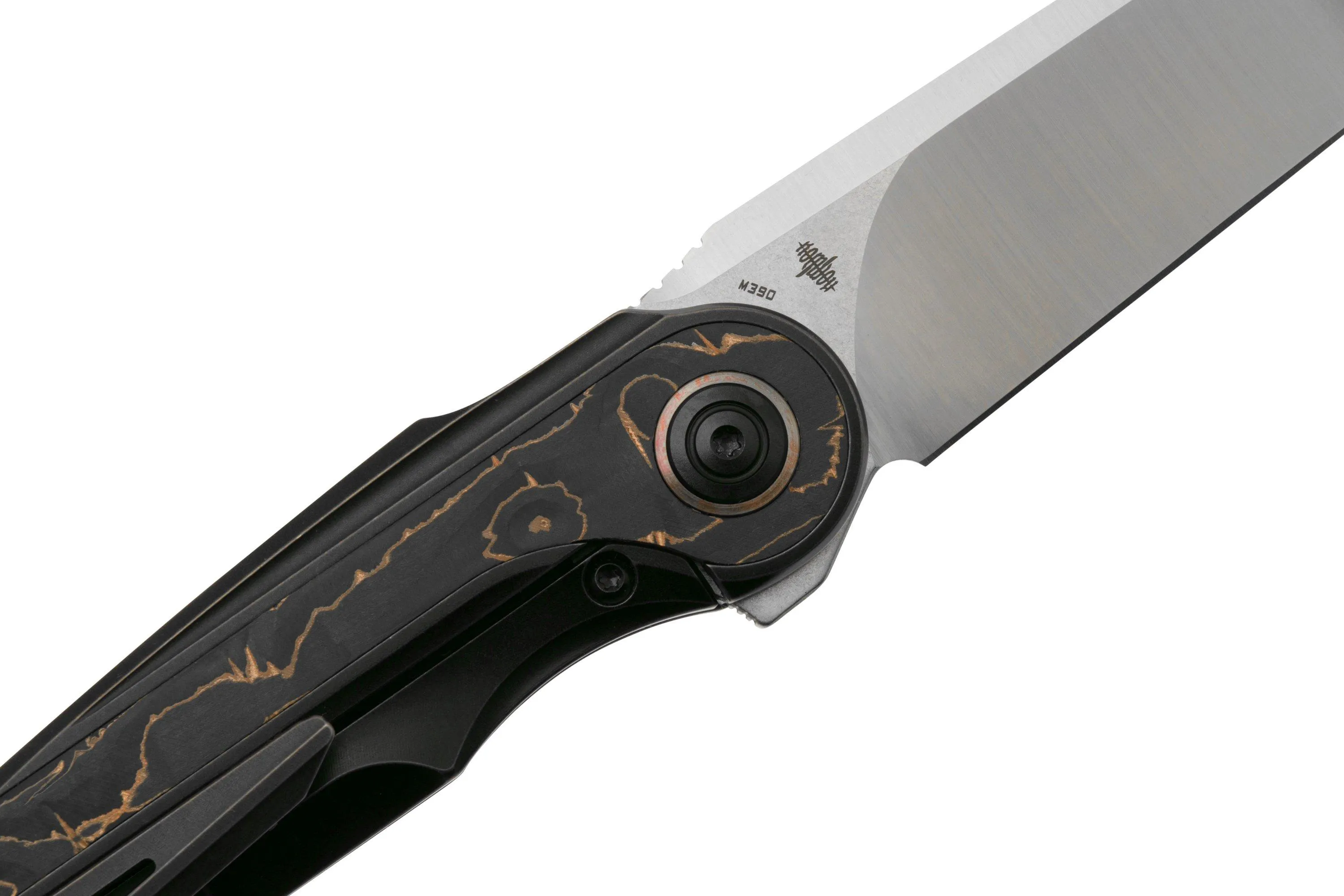 Bestech Blind Fury BT2303B M390 Satin, Titanium, Copper Carbon Fiber navaja, diseño Kombou