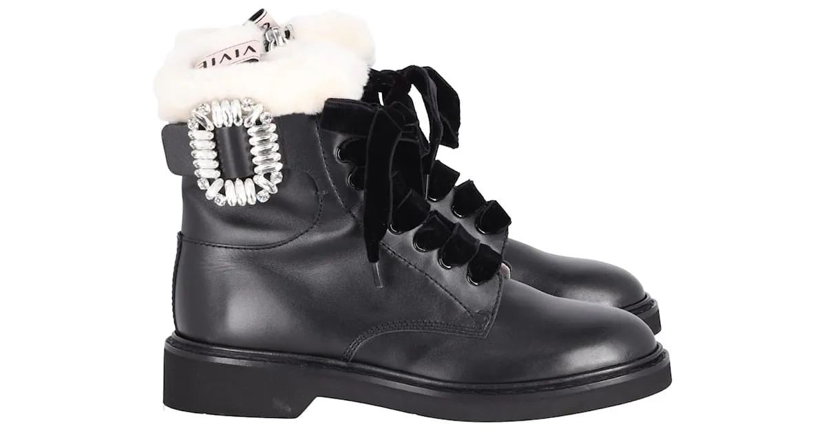 Botines de cuero negro con adornos de cristal y forro de piel de oveja Ranger de Roger Vivier 