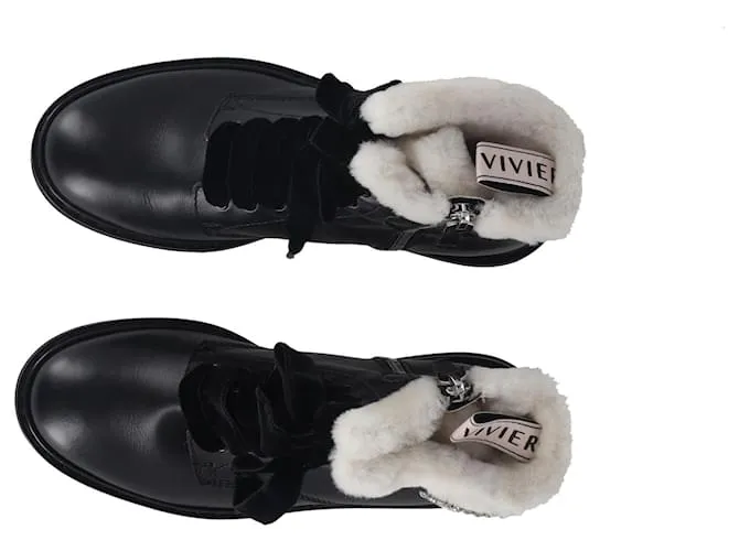 Botines de cuero negro con adornos de cristal y forro de piel de oveja Ranger de Roger Vivier 