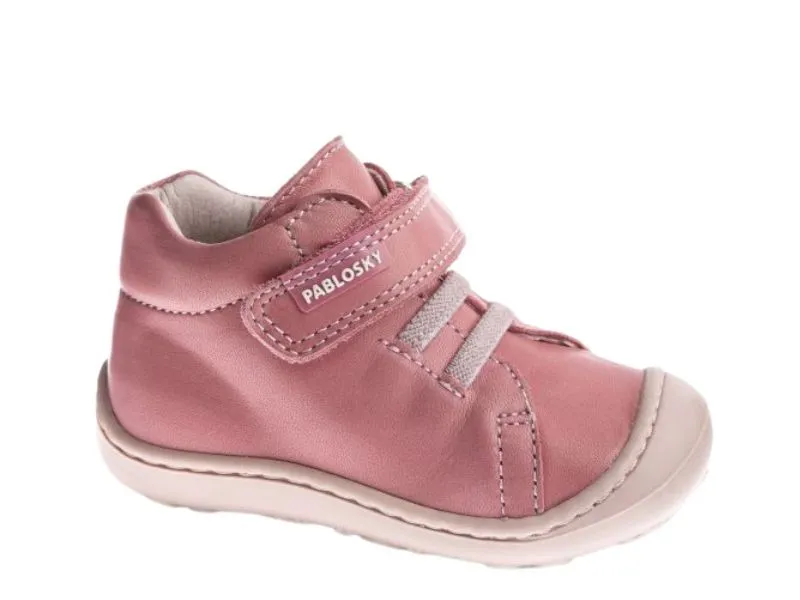 BOTITA PREANDANTE EN PIEL PABLOSKY EN COLOR ROSA 017975
