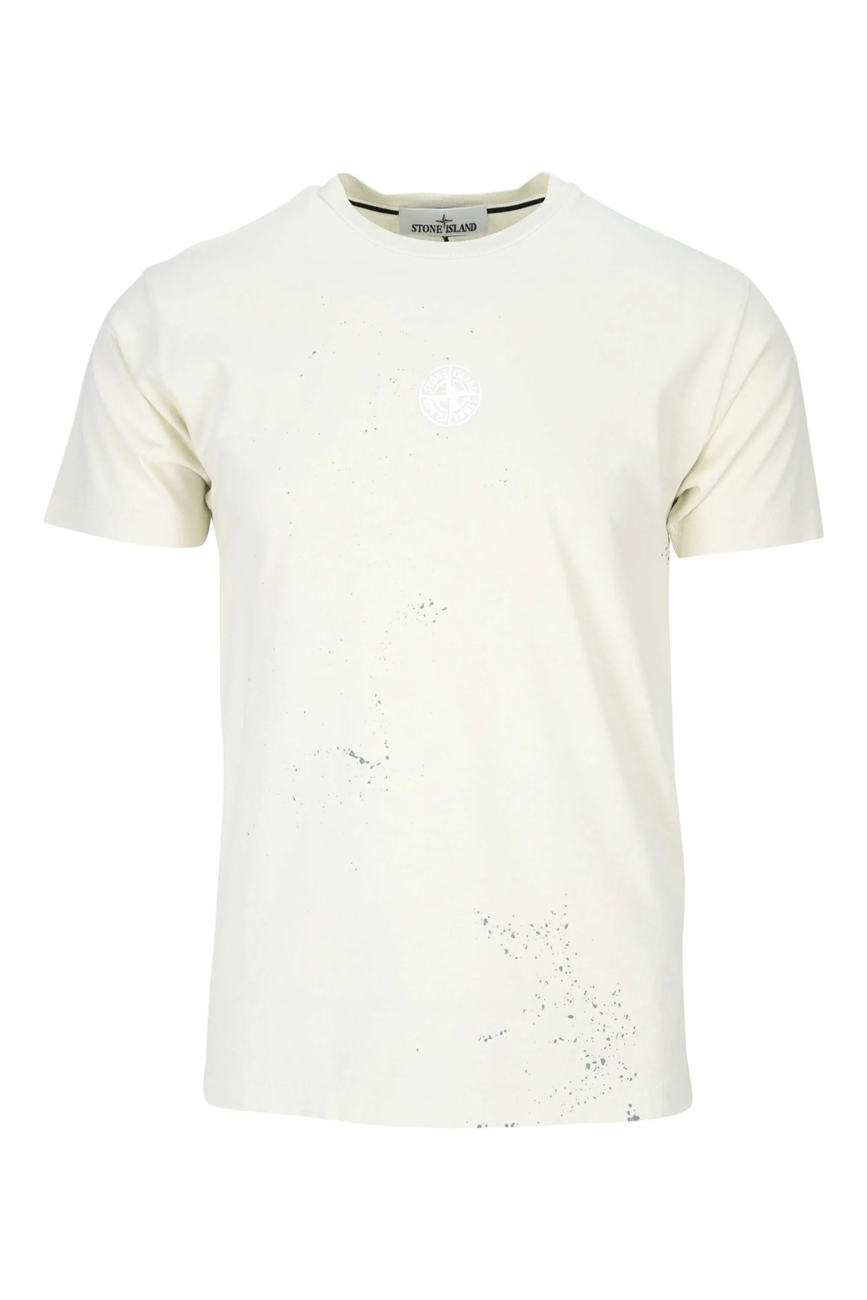 Camiseta blanca con logo centrado