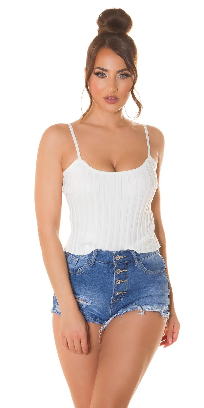 Chaqueta con capucha y top punto blanco