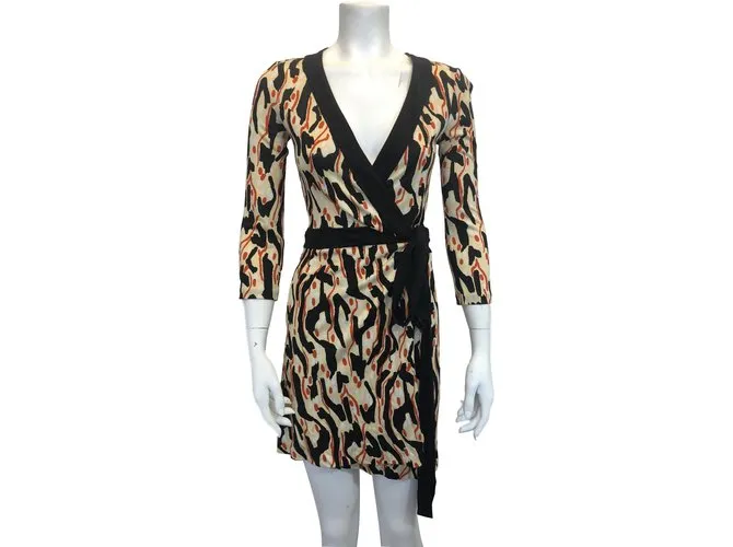 Diane Von Furstenberg Vestido ajustado 
