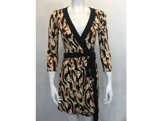 Diane Von Furstenberg Vestido ajustado 