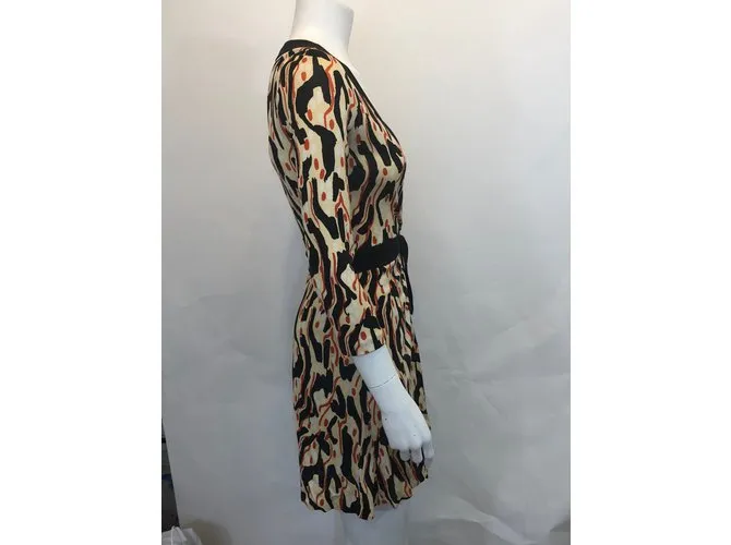 Diane Von Furstenberg Vestido ajustado 