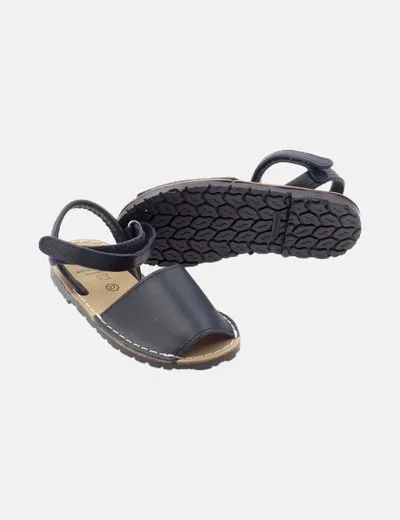 Digo Digo Sandalia negra velcro