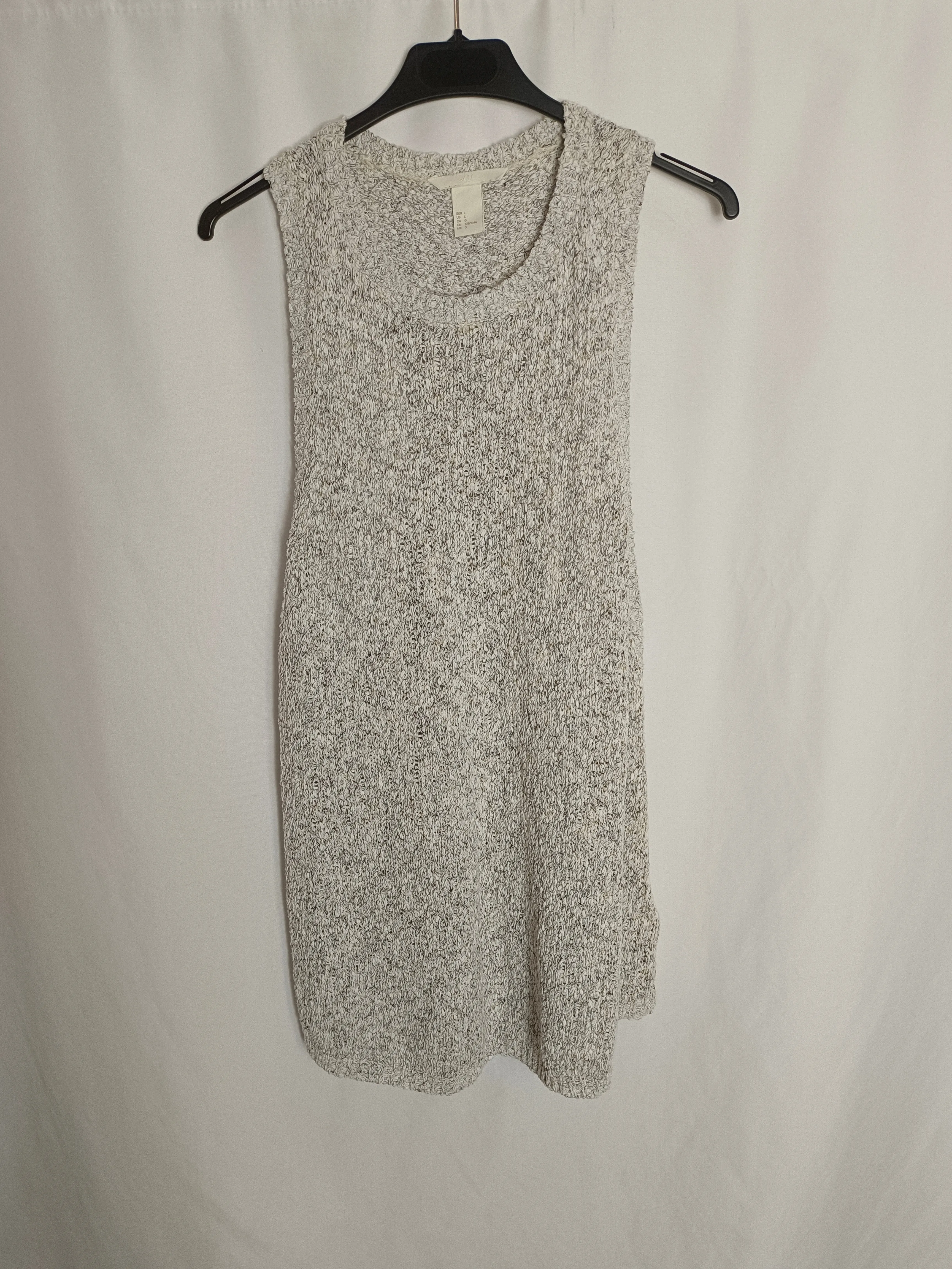 H&M. Top punto jaspeado T.l