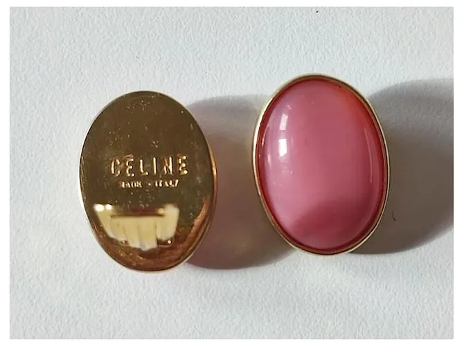 Hermosos aretes de Céline Rosa Dorado 