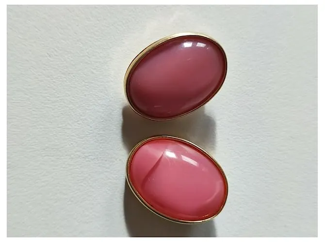 Hermosos aretes de Céline Rosa Dorado 