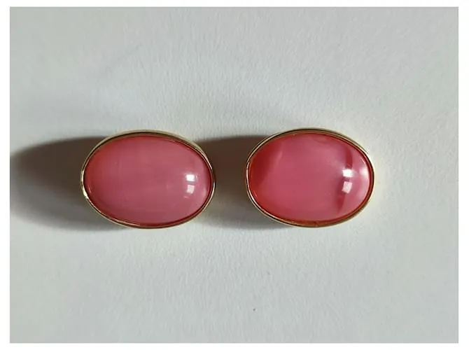 Hermosos aretes de Céline Rosa Dorado 