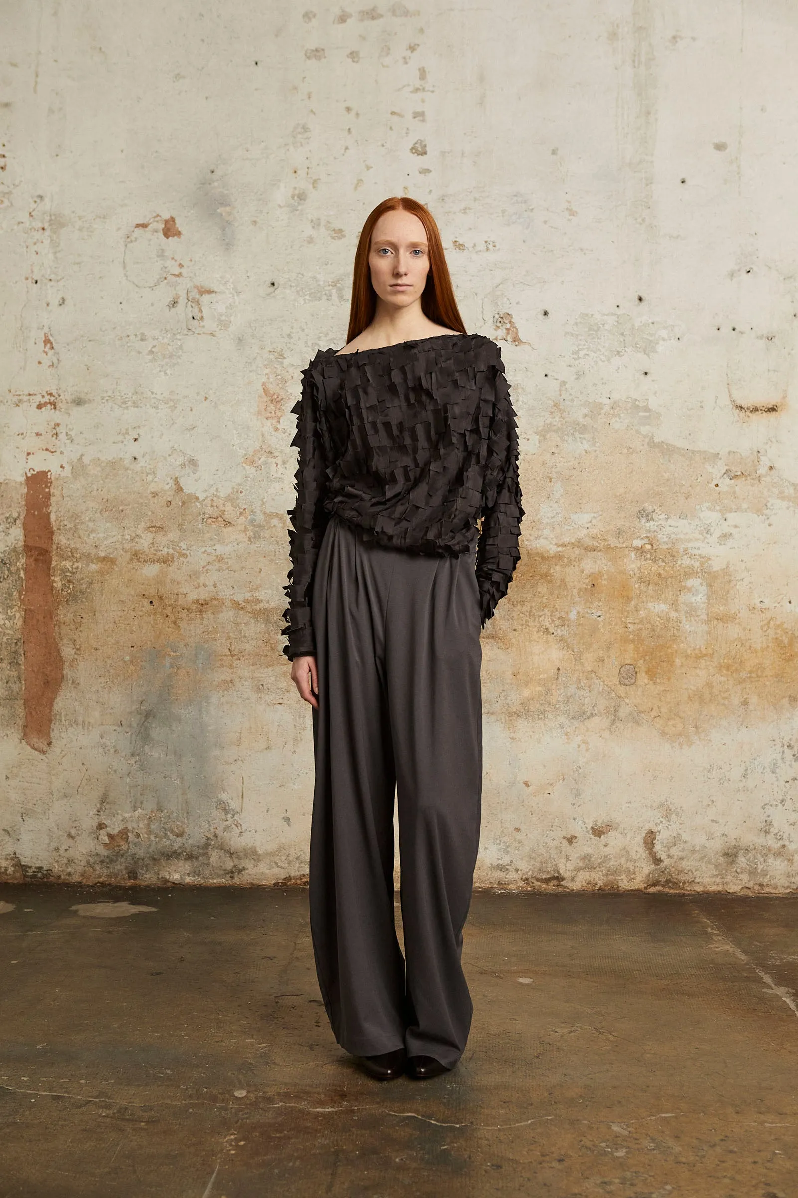 Kaz, grey silk pants