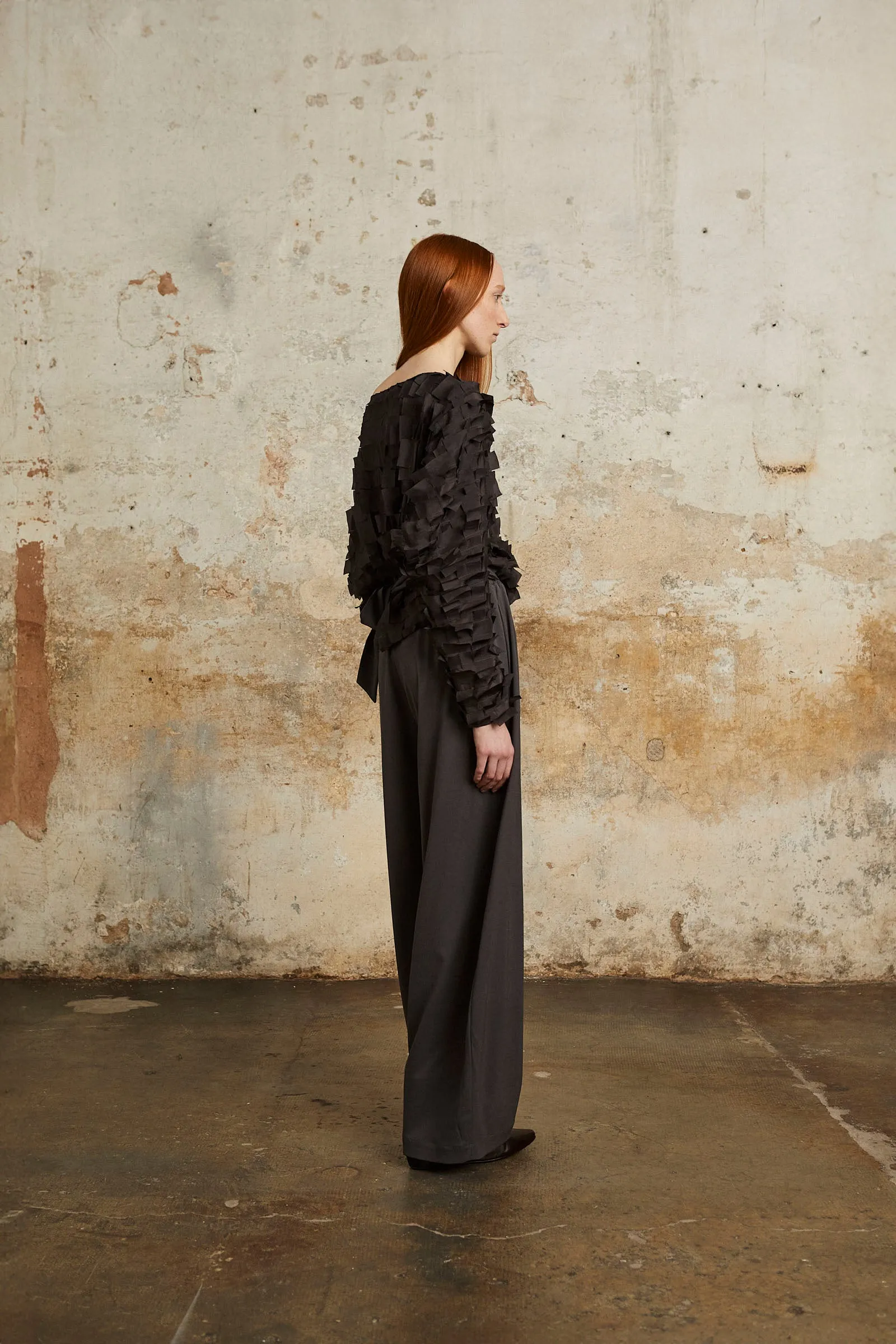 Kaz, grey silk pants