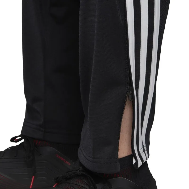 La Juventus de chándal banquillo blanco 2019/20 Adidas