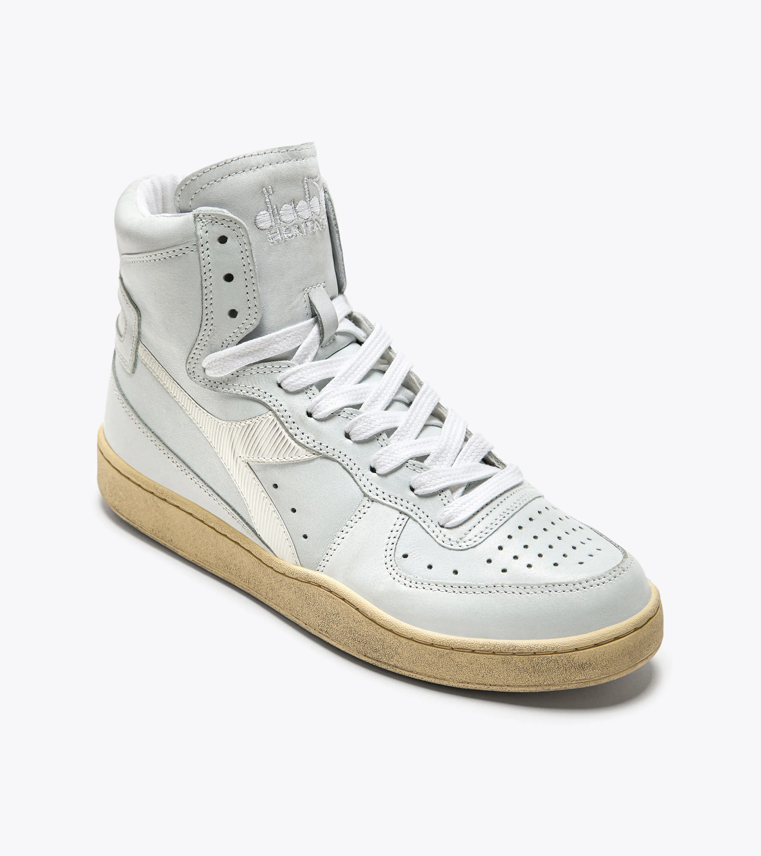 MI BASKET USED ZAPATILLAS HERITAGE  GENDER NEUTRAL