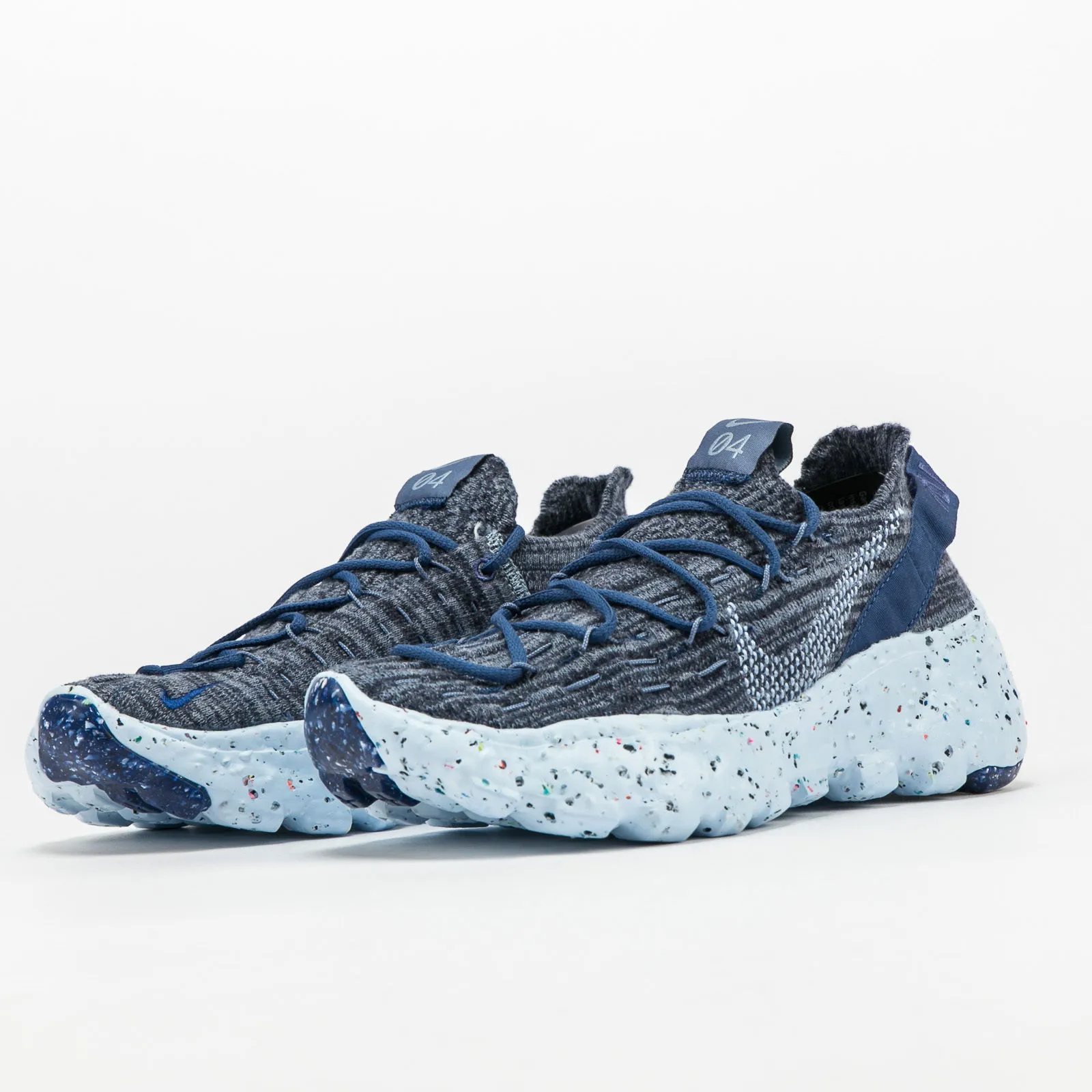 Nike Space Hippie 04