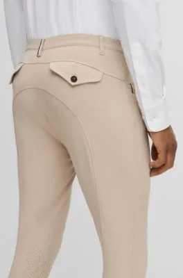 Pantalones de equitación de material superelástico con agarre especial en las rodillas