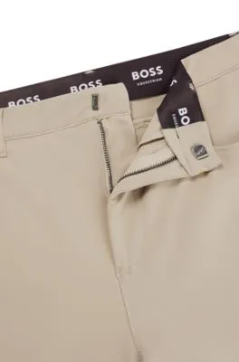 Pantalones de equitación de material superelástico con agarre especial en las rodillas