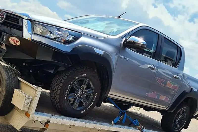 PARACHOQUES ASFIR TOYOTA HILUX / REVO 2021 SR/SR5