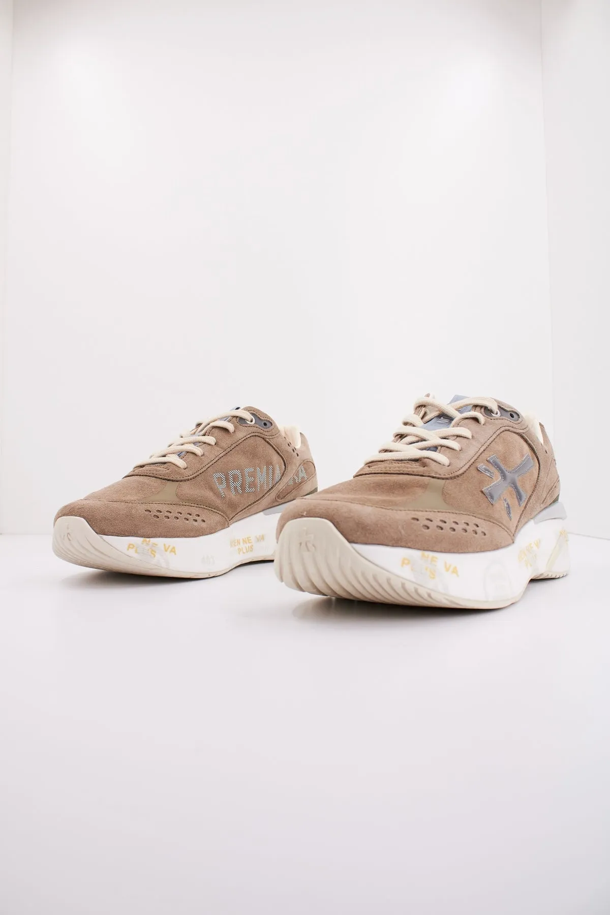 PREMIATA MOERUN 6730