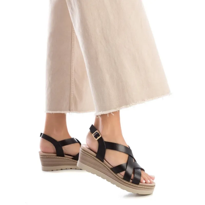 Sandalia de mujer XTI 142776 Negro