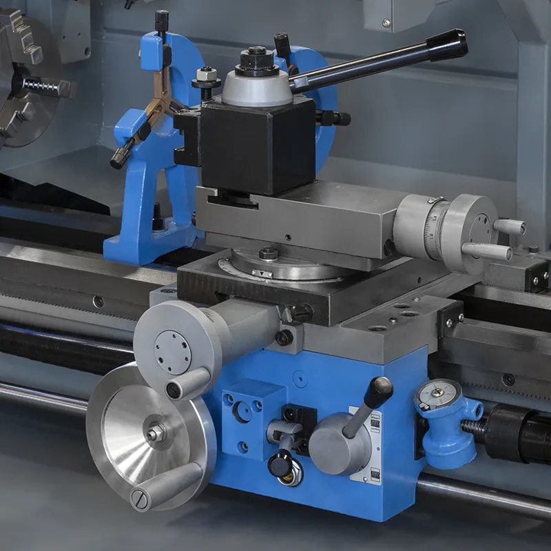 TORNO PARALELO CON INVERTER