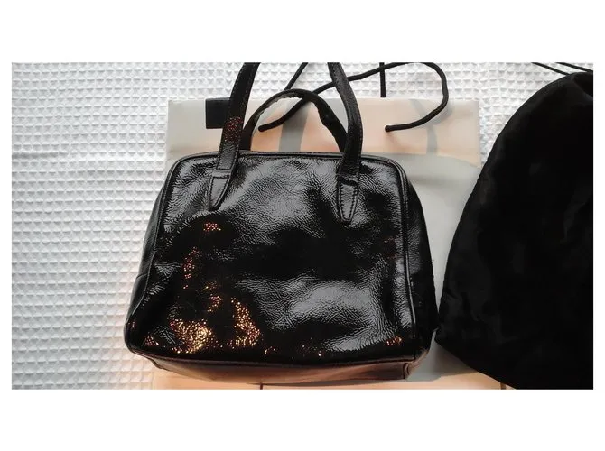 Yves Saint Laurent Y CORREO Negro 